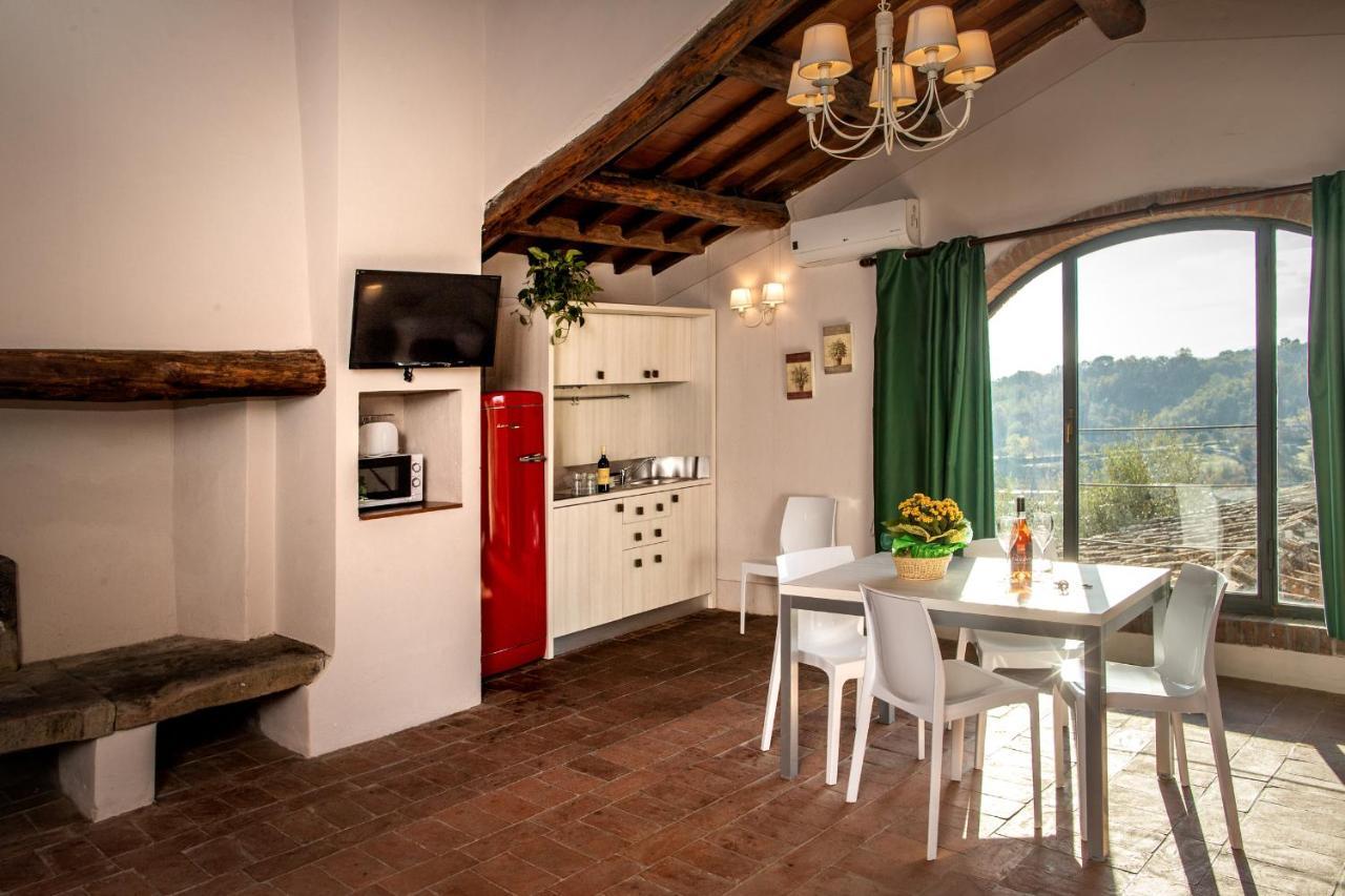 Villa Norcenni Aparthotel 菲利内瓦尔达诺 外观 照片