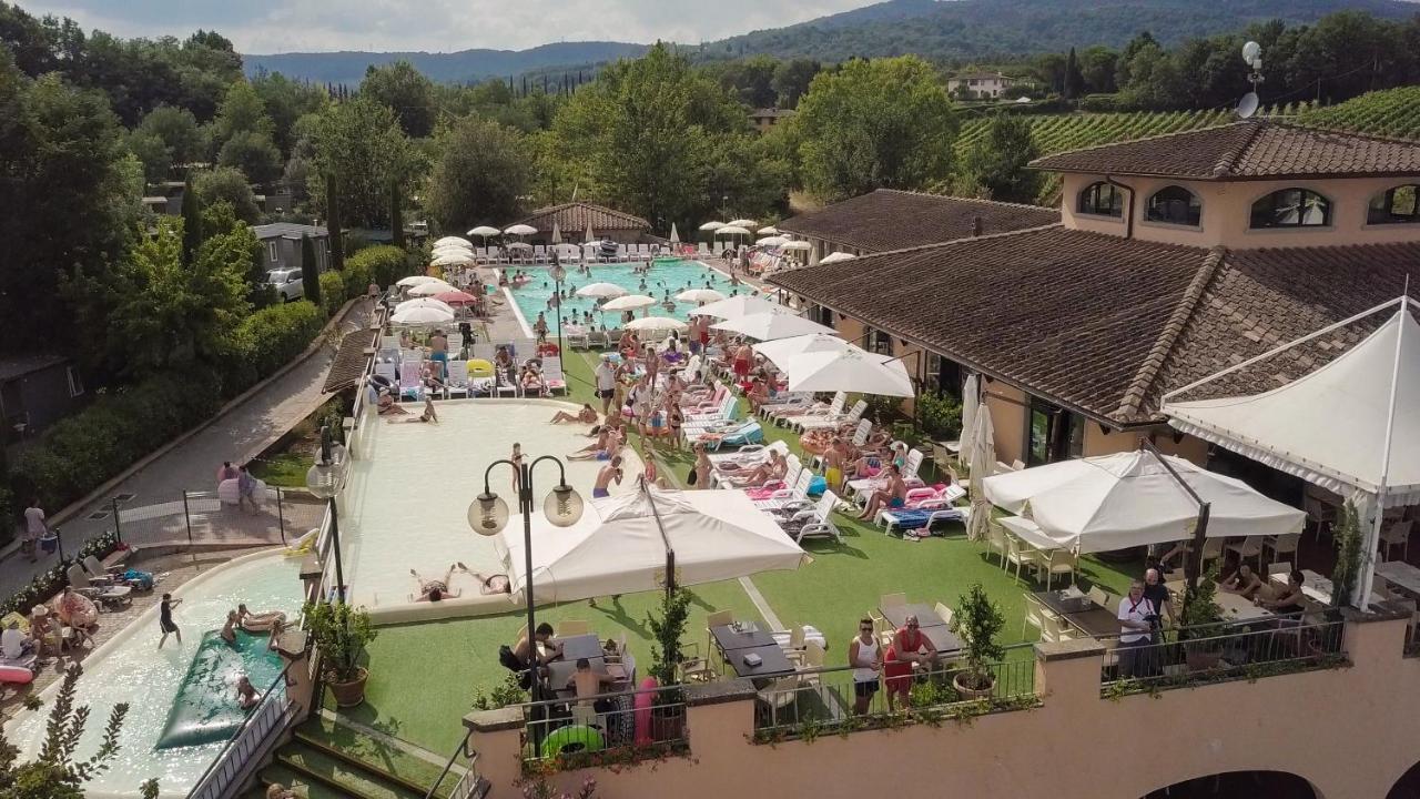 Villa Norcenni Aparthotel 菲利内瓦尔达诺 外观 照片